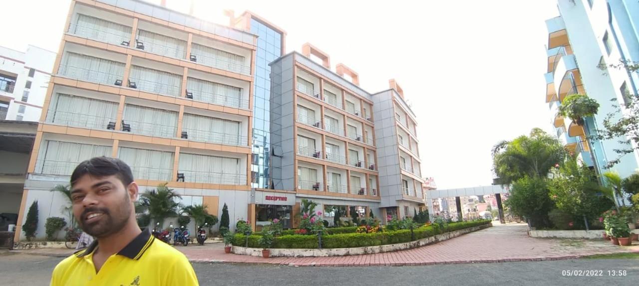 Hotel Rajmahal Tarapith Esterno foto